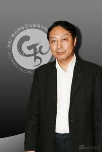 导演姜炜个人资料,光影艺术家的导演之路